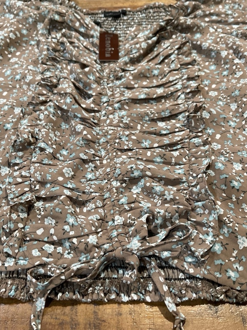 Zenobia Brown Floral Ruffle Ruched Top - Picture 4 of 6